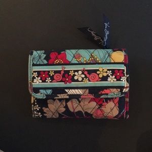 Vera Bradley wallet